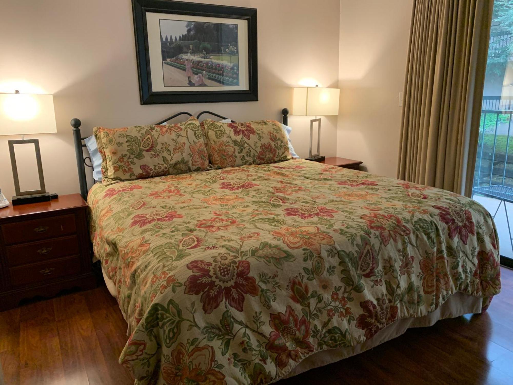 Oak Square Rentals Gatlinburg Room photo
