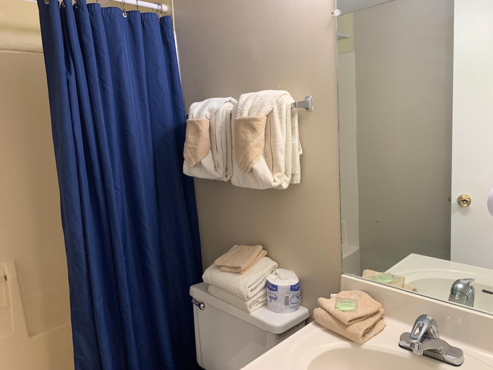 Oak Square Rentals Gatlinburg Room photo