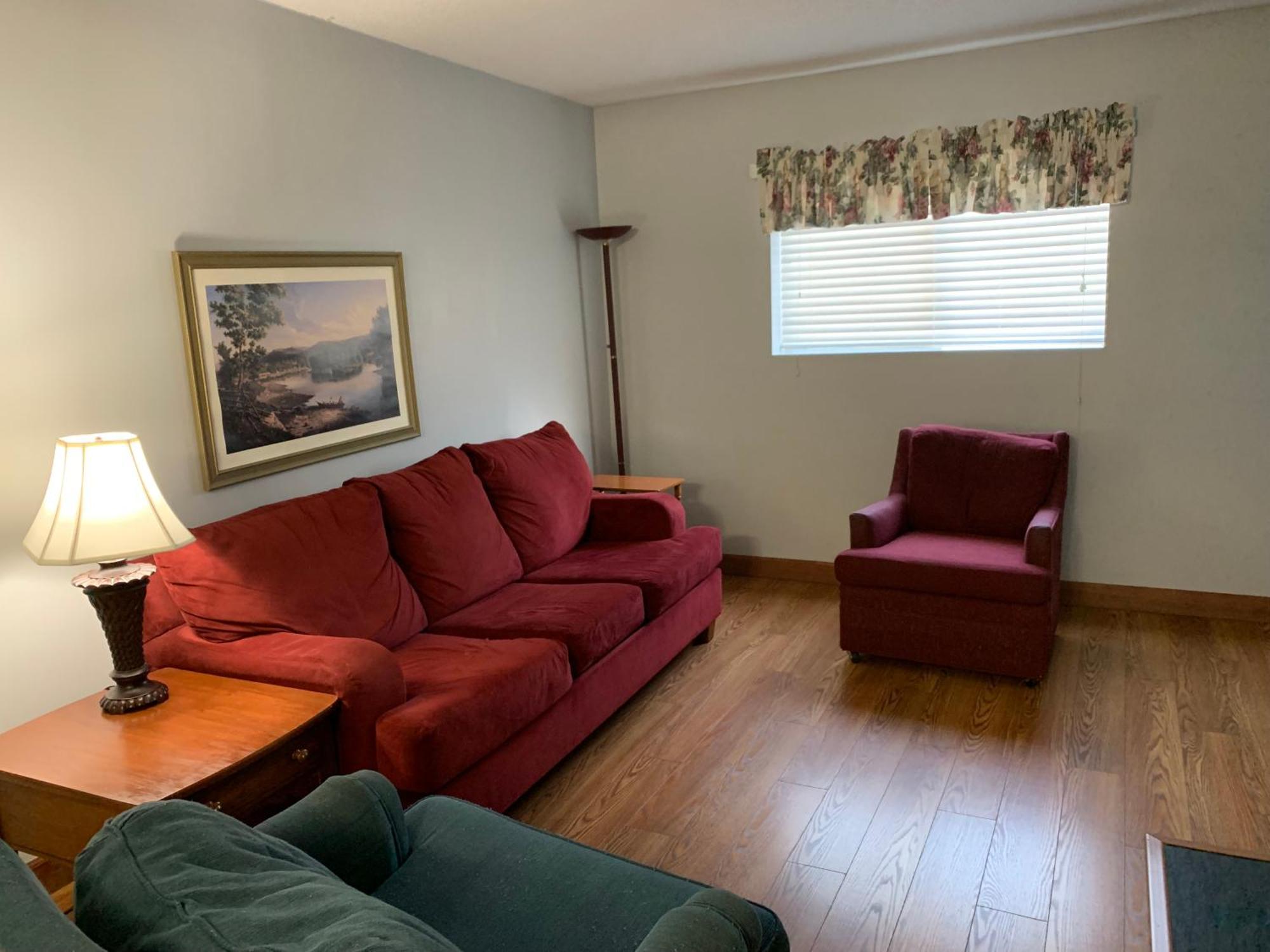 Oak Square Rentals Gatlinburg Room photo