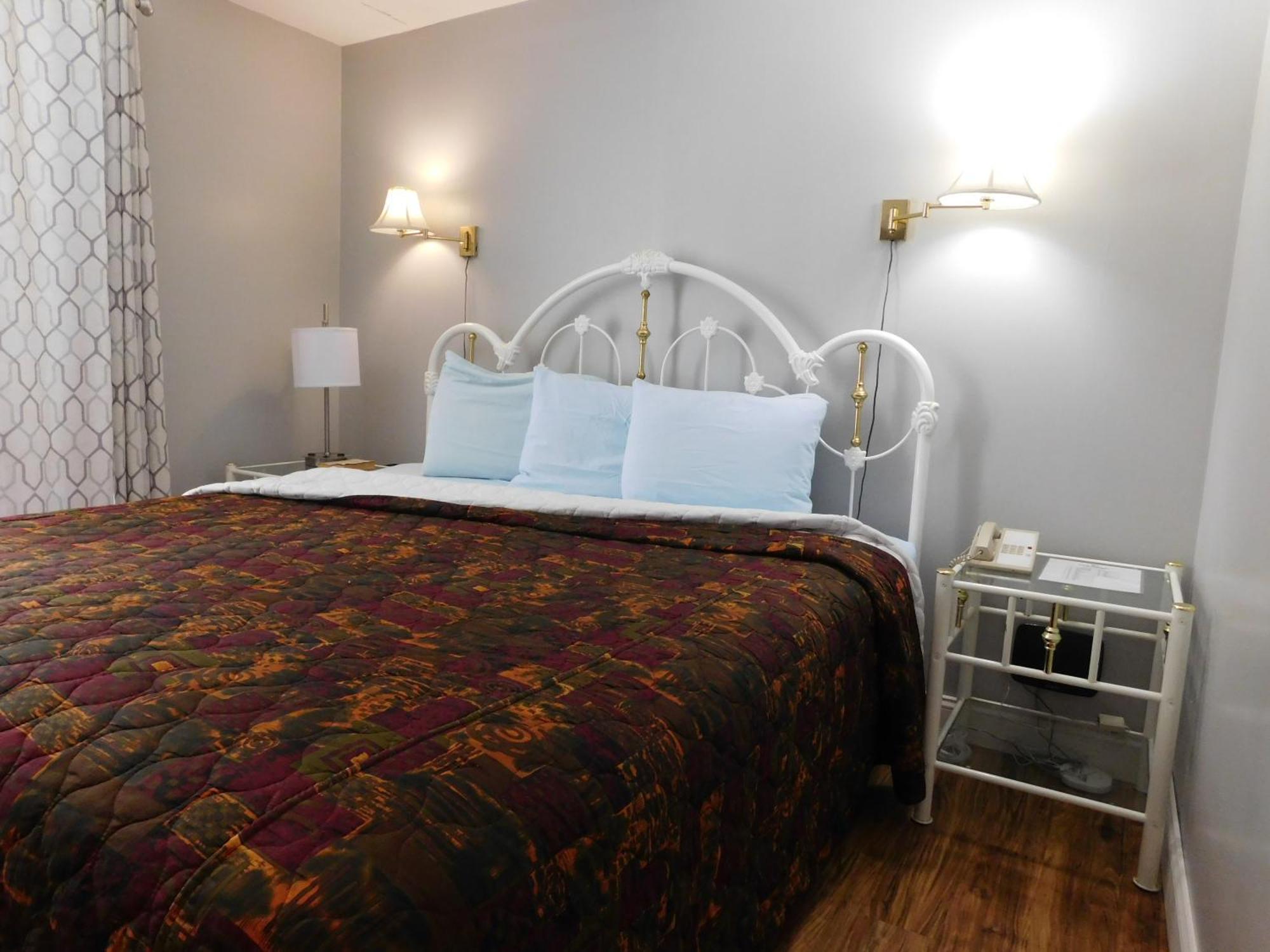 Oak Square Rentals Gatlinburg Room photo
